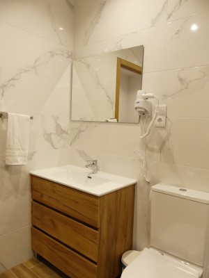 3_dysd4wm2jd_Monqar_Leandro Apartamento 14 (1).jpg